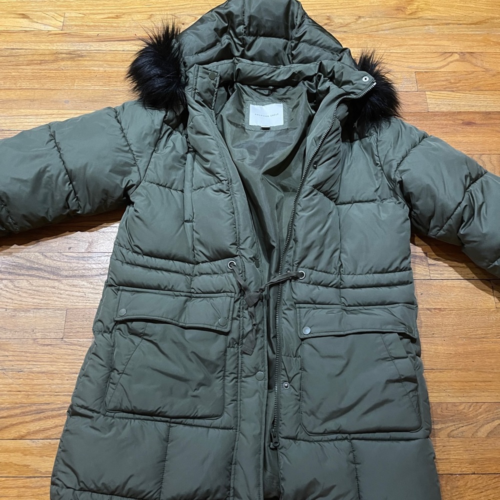 AE puffer jacket - Picture 2 of 5